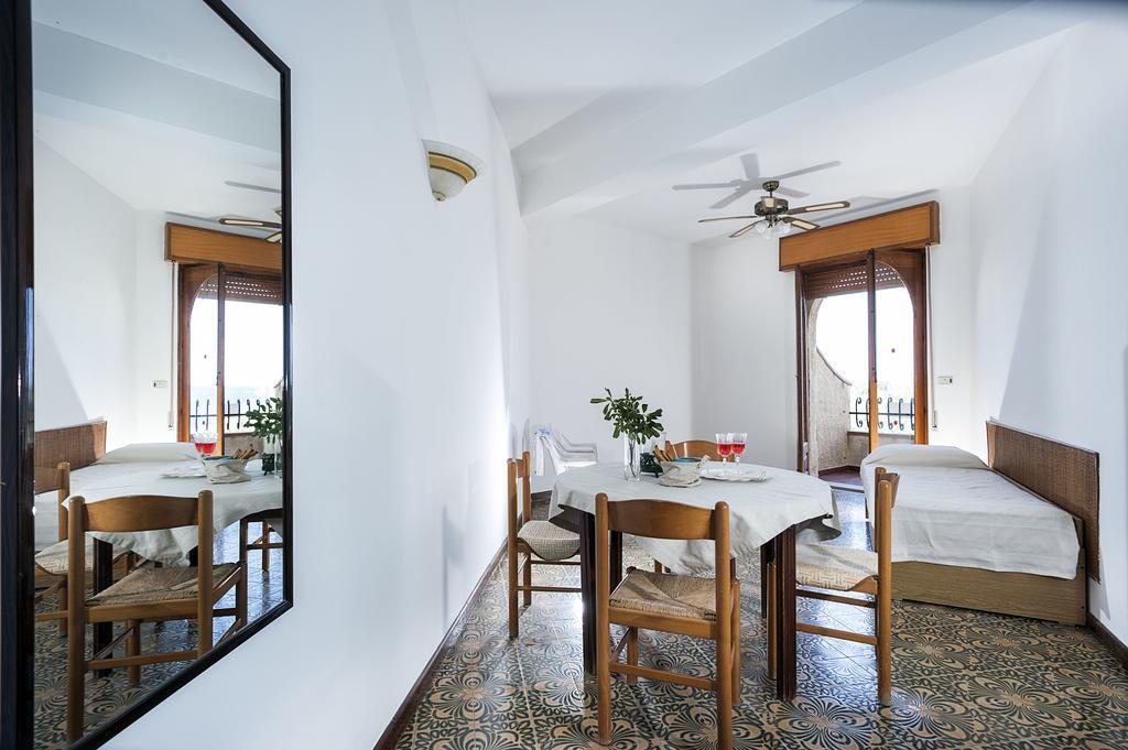 Residence Villa Liliana Giardini Naxos Phòng bức ảnh